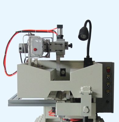 เครื่องเชื่อม CNC อัตโนมัติความแม่นยําสูงสุดสําหรับการแปรรูปโลหะแผ่นอุตสาหกรรม