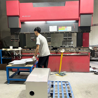 เครื่องบิดแผ่นสแตนเลสแบบตัดพลาสมาแบบแม่นยํา CNC สําหรับถังทําด้วยมือระดับสูง