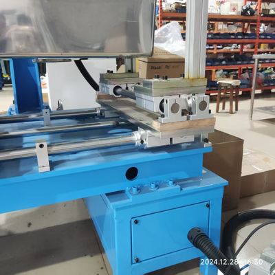 เครื่องเชื่อมผิว CNC อัตโนมัติ