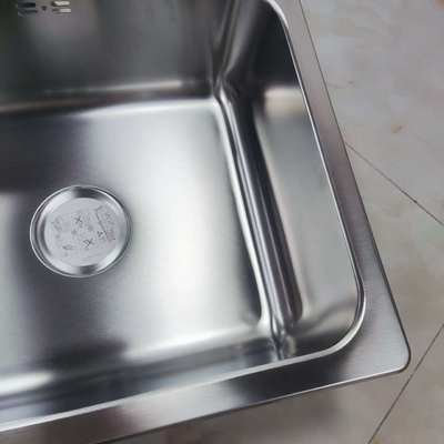 ราคาดี สแตนเลสเกรดอาหาร 304 ที่ใช้ร่วมกันได้ (18/8) อ่างล้างจานชามเดียวแบบ Undermount และ Top Mount | Undermount หรือ Top Mount | มีเกจเหล็กแบบกำหนดเอง | มีความลึกของอ่างล้างหน้าแบบกำหนดเอง | กันสนิมและทนต่อการกัดกร่อน ออนไลน์