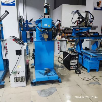ราคาดี เครื่องปั่นเชือกเชือกปั่นแบบไฮดรอลิก ปนิวเมติกที่ควบคุมโดย PLC 380V ออนไลน์