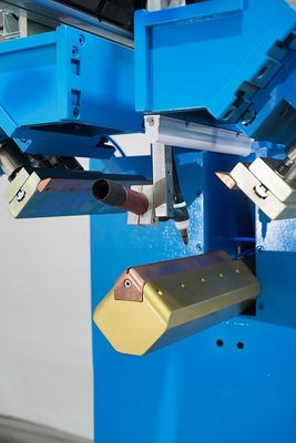 เครื่องเชื่อมและลบมุม CNC สำหรับโครงสแตนเลส พร้อมระบบกำหนดตำแหน่ง CNC 3 แกน, แรงดันไฟฟ้า 220V, กำลังไฟ 500W